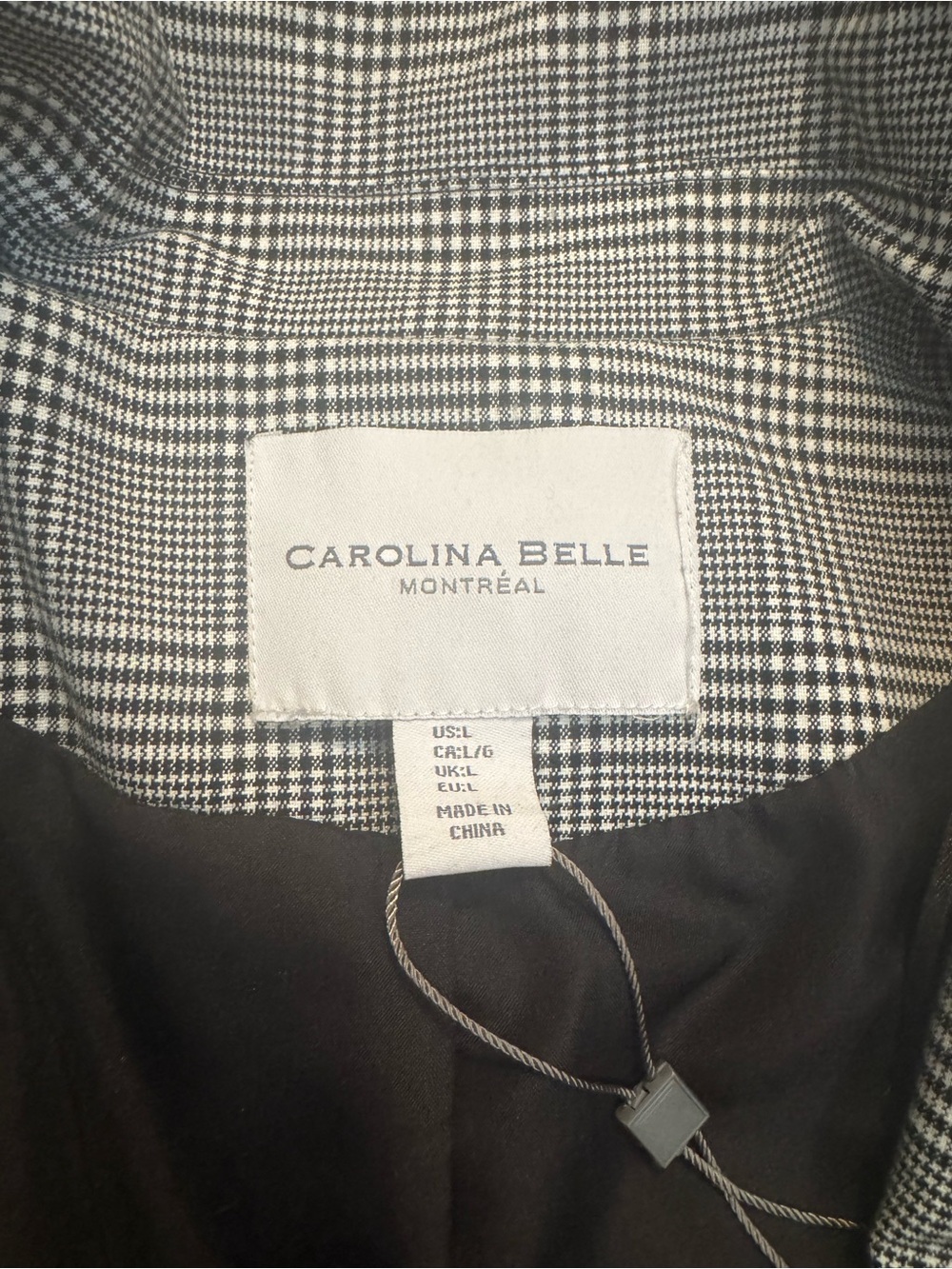 Label image - unknown dress style